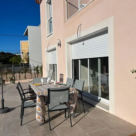 Ischia *